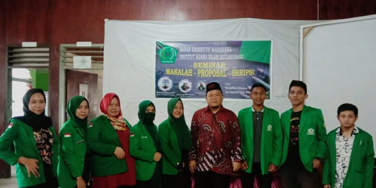 BEM IAIK Sukses Gelar Seminar Karya Ilmiah